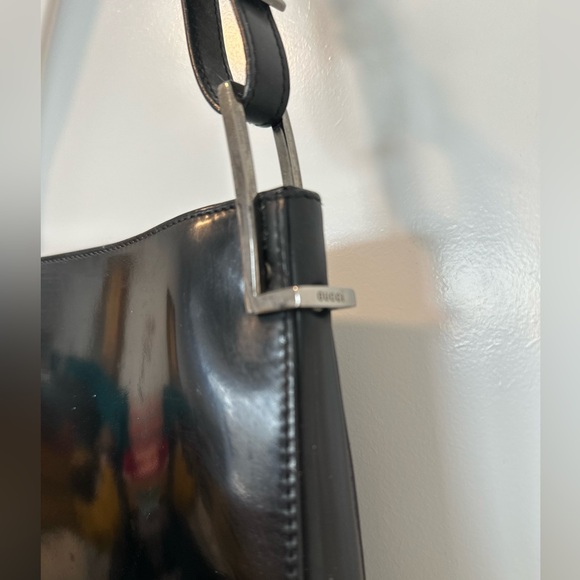 Gucci Vintage Black Patent Leather Shoulder / Hobo Bag – Silver Hardware - Italy - Picture 15 of 16